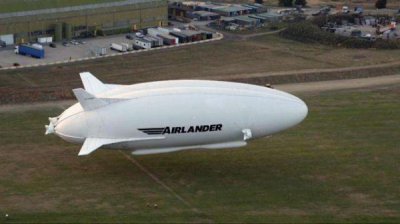 ​世界上最大的飞艇，天空登陆者长达93米