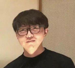 郭德纲的蝴蝶结，周杰伦的性感美腿，我送你5分钟的笑点