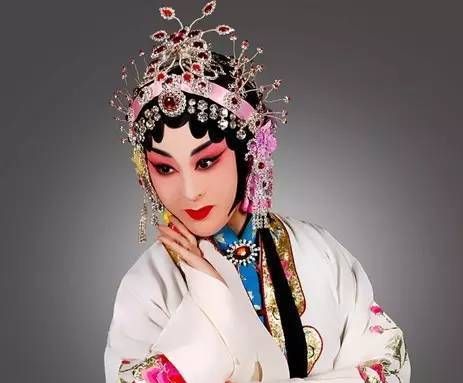 秦腔中秦腔的特点