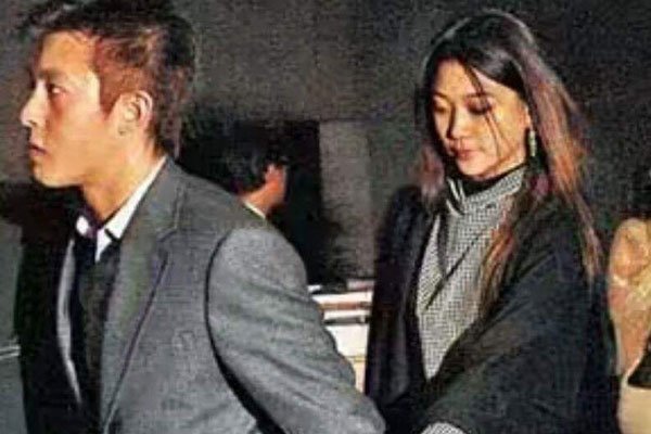 杨永晴和陈冠希的视频何如回事 闭系本来是情侣