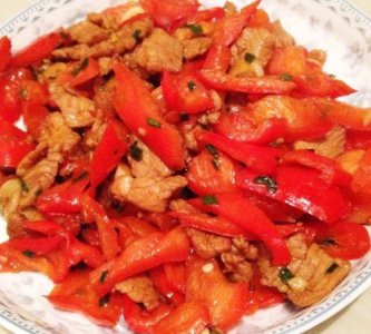​红尖辣椒怎么炒，土豆丝火尖辣怎么炒？