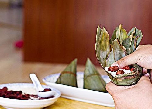 如何解决蜜枣粽夹生,粽子蜜枣旁边的米不熟怎么办图5