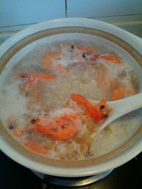 潮汕砂锅虾粥最正宗做法大全