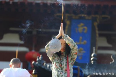 ​烧香拜佛的六种讲究（烧香拜佛的六种讲究）