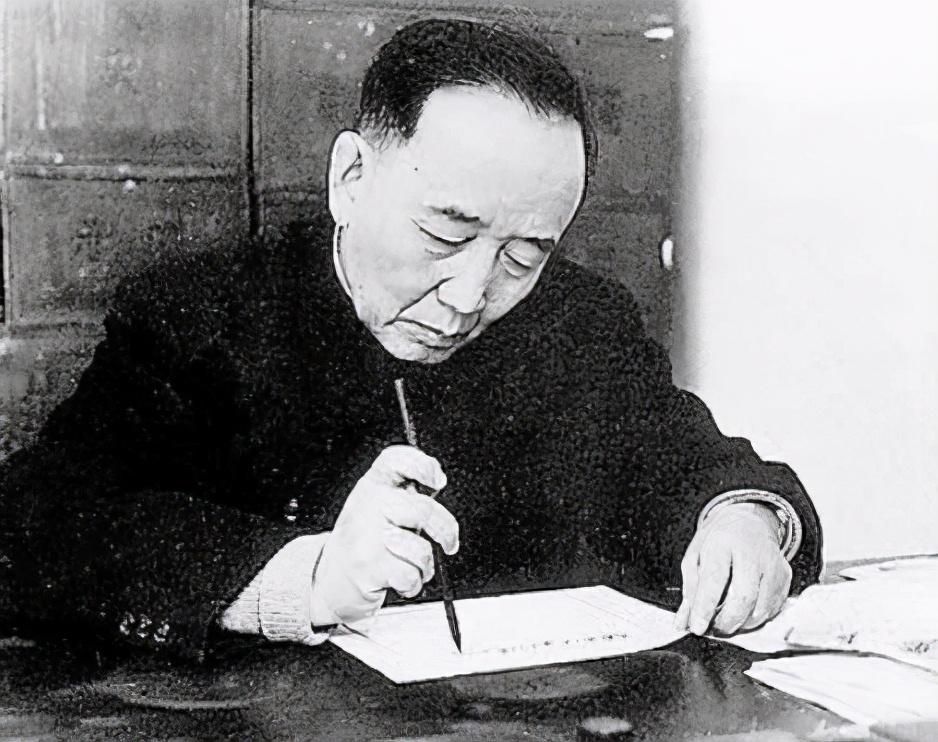 秦始皇长相描写（秦始皇长相容貌如何）