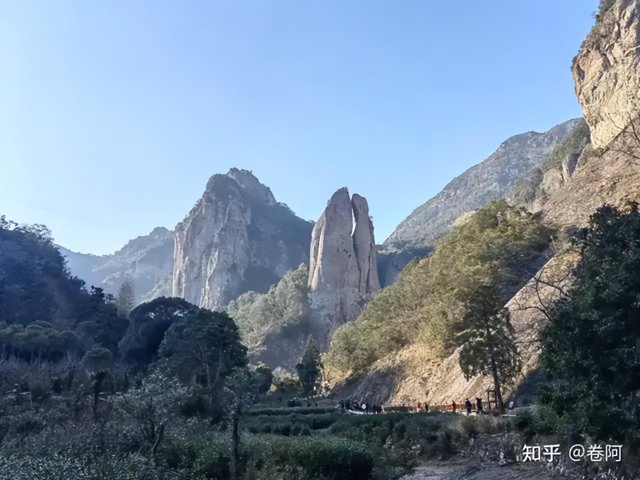 雁荡山必去三个景点(一日游怎么安排雁荡山)