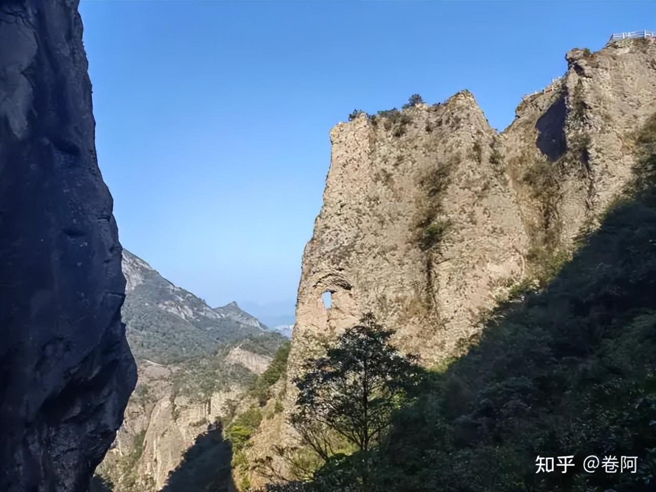 雁荡山必去三个景点(一日游怎么安排雁荡山)