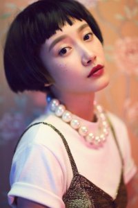 ​啜妮广东话读音