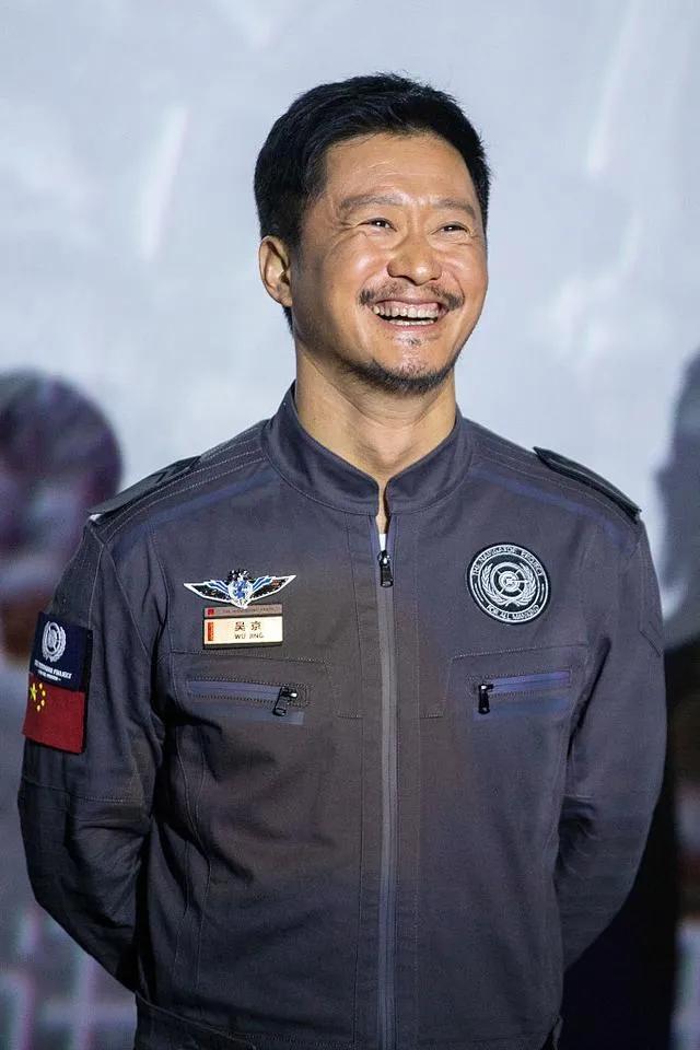 中国导演排行榜 前十名（中国导演排行榜前十名）