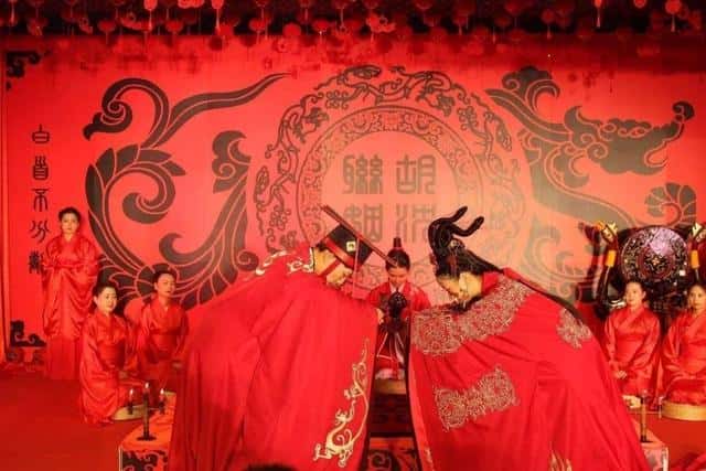 古代行周公之礼是什么意思（行周公之礼是啥意思）