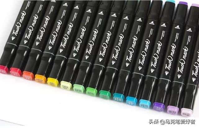 涂颜色用马克笔好还是水彩笔好（水彩笔和马克笔的区别）