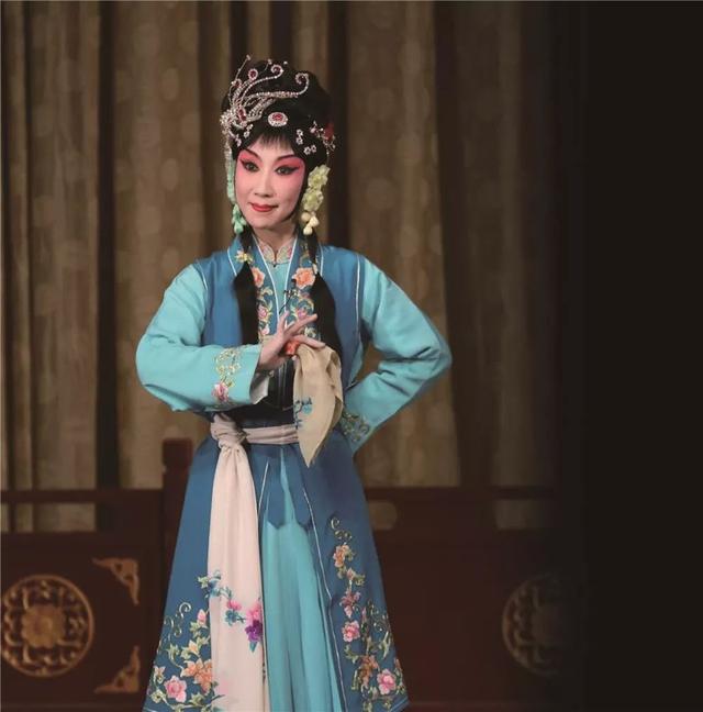 演员得白玉兰奖代表什么 白玉兰戏剧奖各奖项揭晓(21)