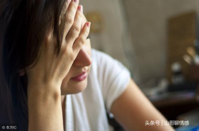 ​已婚男人联系初恋什么心理（还和初恋总联系这正常吗）