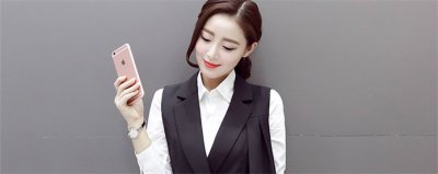 ​无袖长款马甲怎么搭配