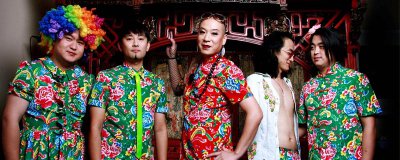 ​二手玫瑰梁龙为什么穿女装