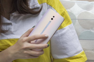​OPPO Reno值得买吗？看完用户实际体验再下手也不迟