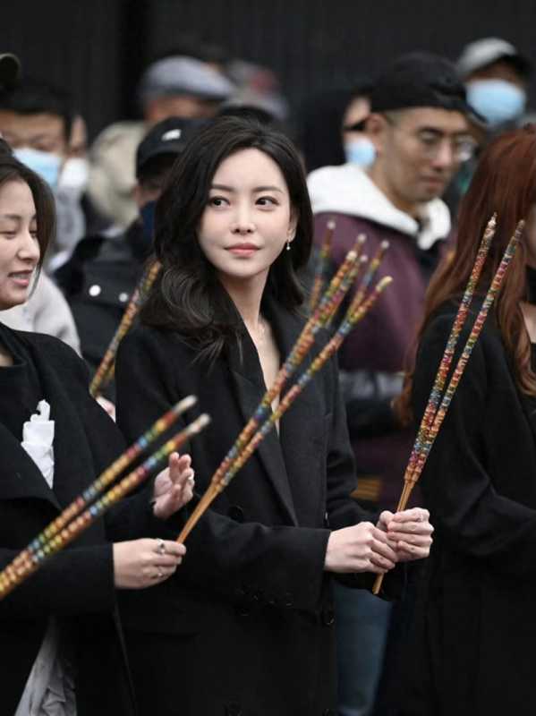 于文文王中磊什么关系(于文文自曝恋爱喜好)