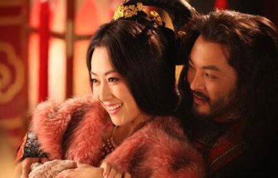 ​夏姬采补术：盘古最利害的荡妇梦中得伟人教授素女采战略