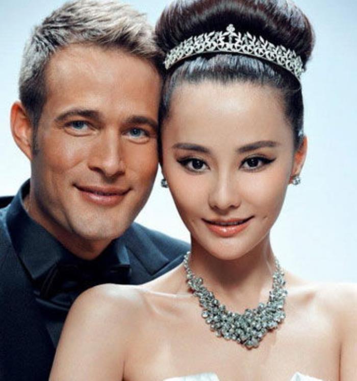 吴奇隆个人资料简介（吴奇隆和刘诗诗离了婚吗）-