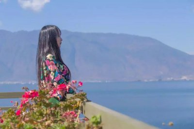 ​文艺女青年三大特征（文艺女青年给人的感觉有哪些）