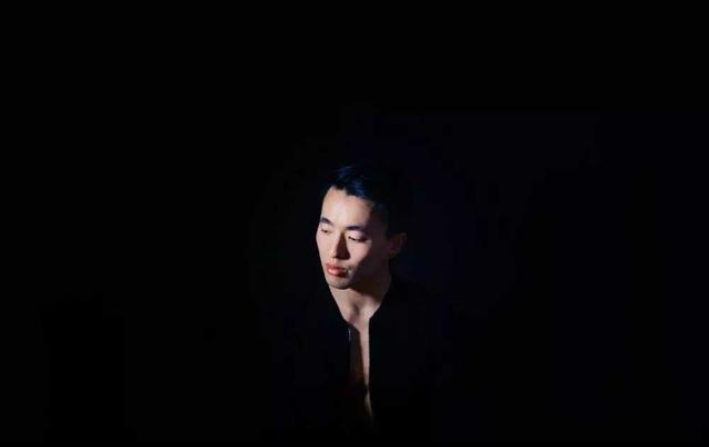 失足少女是什么意思，和失足女交往会怎么样-
