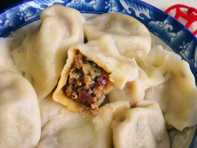 ​羊肉饺子馅怎么调？调馅技巧分享给你，太香了