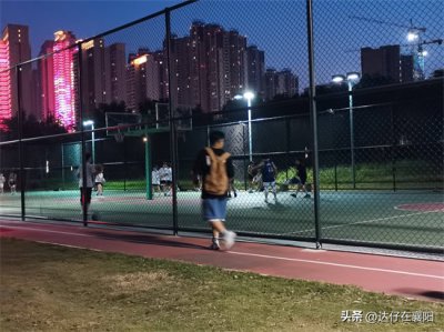 ​爱究竟是什么意思 爱是什么高情商回答