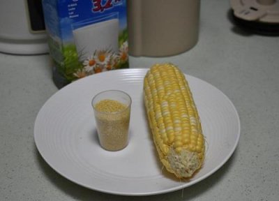 ​如何剥玉米粒比较快一点