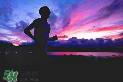 ​跑步可以祛痘吗?跑步祛痘多久才有效果