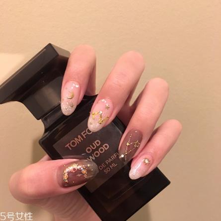 超流行的星月美甲推荐 十足小仙女