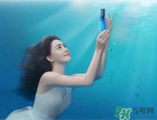悦诗风吟熔岩海水精华怎么用？悦诗风吟熔岩海水精华使用方法