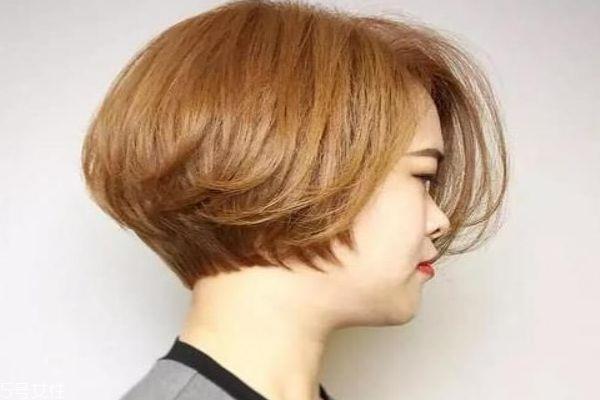 今年最流行的发型图片短发烫发 纹理烫短发图片女
