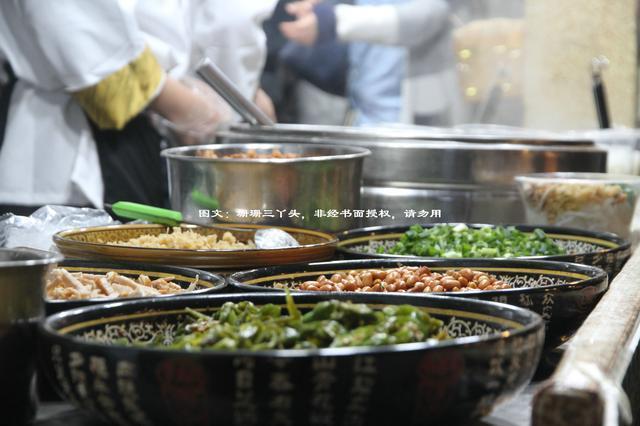 广州美食大受欢迎，2018年广府庙会美食节上又一道亮丽风景线