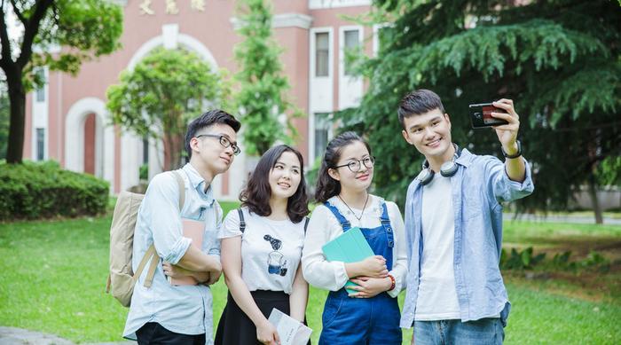 心理学：为什么有些人很有女人缘