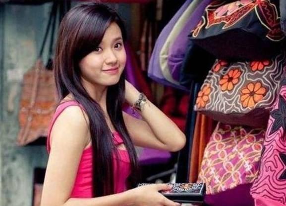 一百块钱可以让越南美女做什么，事实说出来，你也许不相信