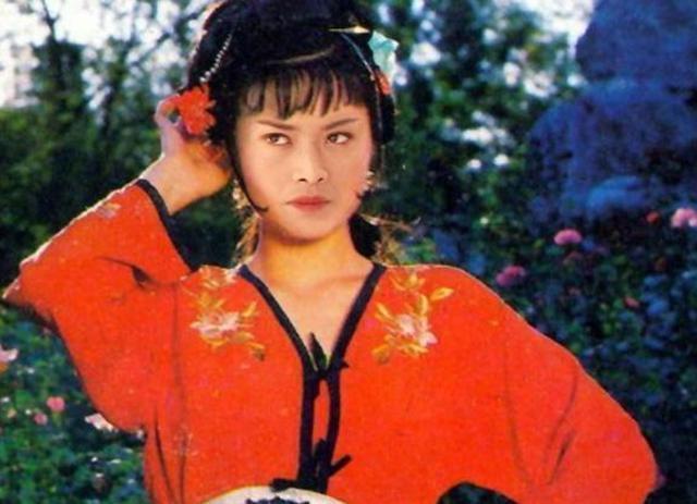 《红楼梦》中尤二姐尤三姐在荣国府是否清白？