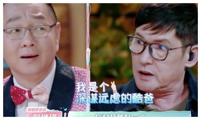 刘泳希不会炒菜偏要炒？听了李嘉铭妈妈的话才明白原因，活该受宠
