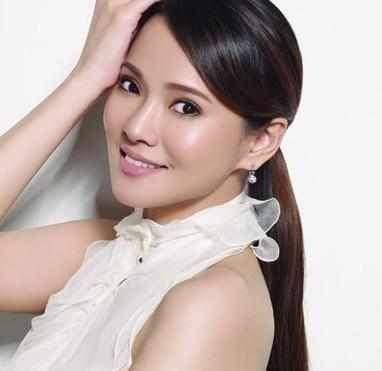 伊能静深夜发文称无法走进他心里，网友纷纷表示心疼她爱的太卑微