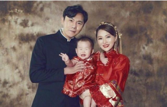 伊能静深夜发文称无法走进他心里，网友纷纷表示心疼她爱的太卑微