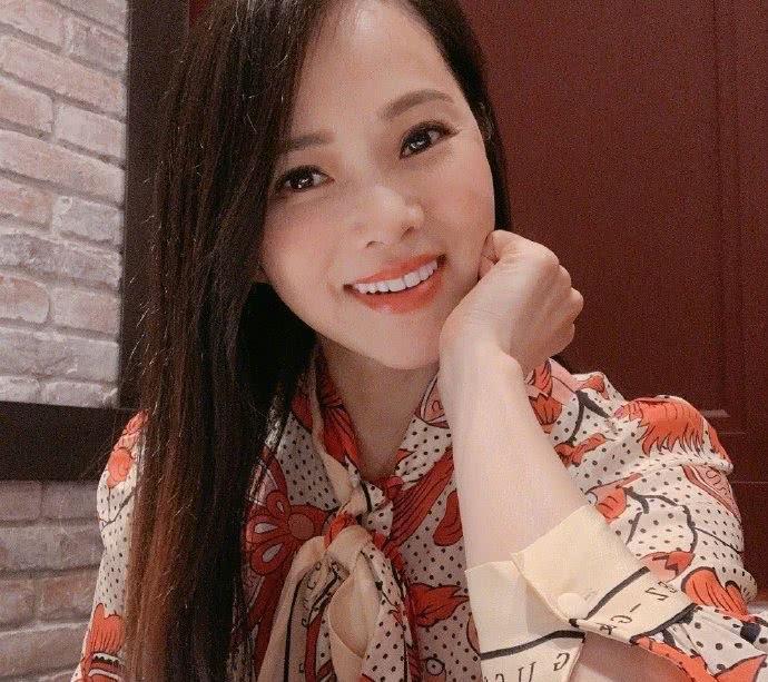 伊能静回应脸垂、手暴露年纪，大方称自己进入老龄但没放弃少女心