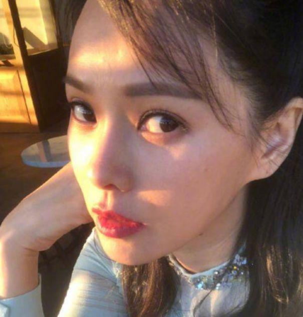 伊能静回应卖课事件被骂“转移话题”，网友：明星也不是圣人啊！
