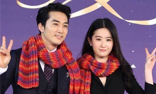 刘亦菲宋承宪已秘密复合,携手公布结婚喜讯!年底韩国正式完成