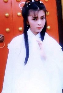 ​陈玉莲的小龙女，气质清冷，清丽飘逸，灵动出尘，惊艳了时光