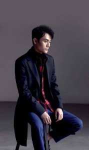 ​明星壁纸，王凯，超高颜值配上绝佳演技，刚毅果断的男子汉气概