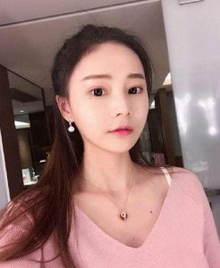 ​冯提莫称与会计见过一次，160万会依法退回去！余思瞳：放过我！