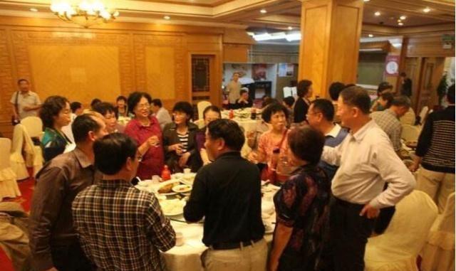 同学聚会，逃不开的5种目的，你狡辩也没用！