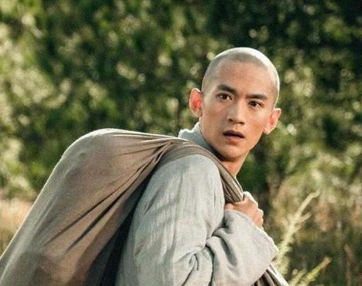 此人是天龙八部中最让人不齿的“高僧”，敢做不敢当害死无数豪杰