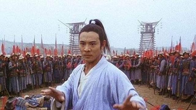 除了觉远张三丰还有一个师父，武功比觉远高，名气比觉远大