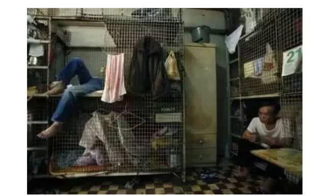 为何有的香港人宁愿住笼屋，也不想来内地发展？看完恍然大悟