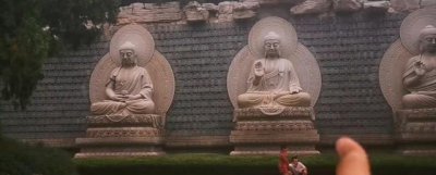 ​山东千佛山景区一游,佛雕像很多的景区,海拔285米